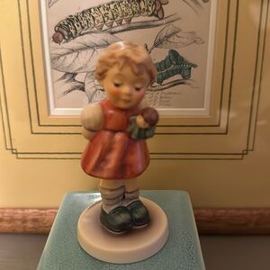 Rare Goebel German porcelain girl figurine.